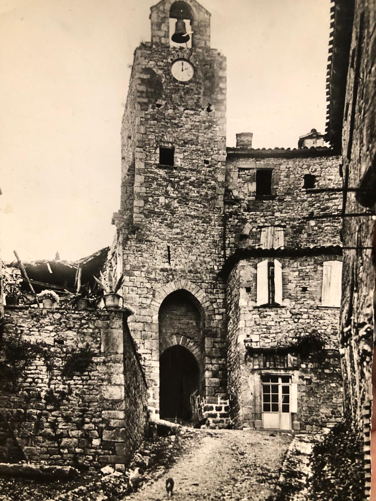 a propos la taverne du temps - bruniquel 13